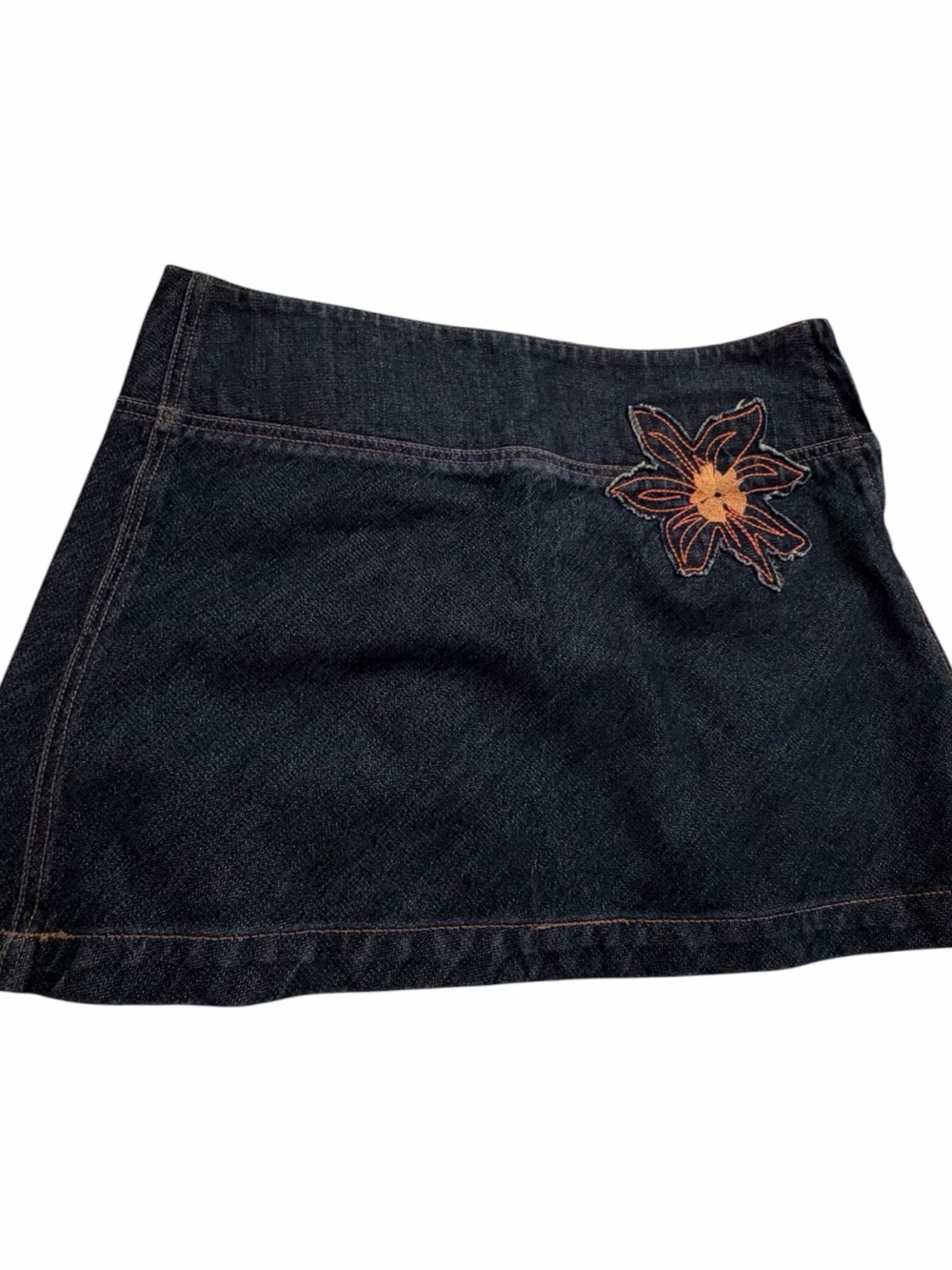 Smart Set Dark Wash Denim Mini Skirt with Embroidered Flower-Size 9